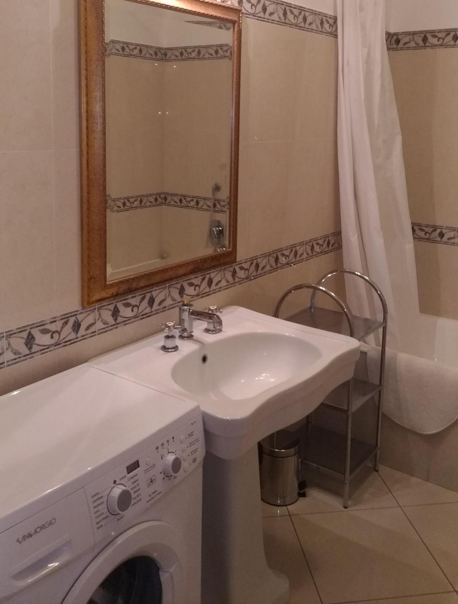 Short-Lets D33, Part Of The House Is Available For Short-Term Rentals In Sorrento Center Exterior foto